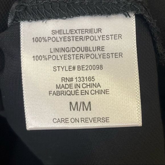 Everleigh Blouse Size Medium Tank Top  Strap Sleeveless Top Black Lace V-Neck - Picture 12 of 12